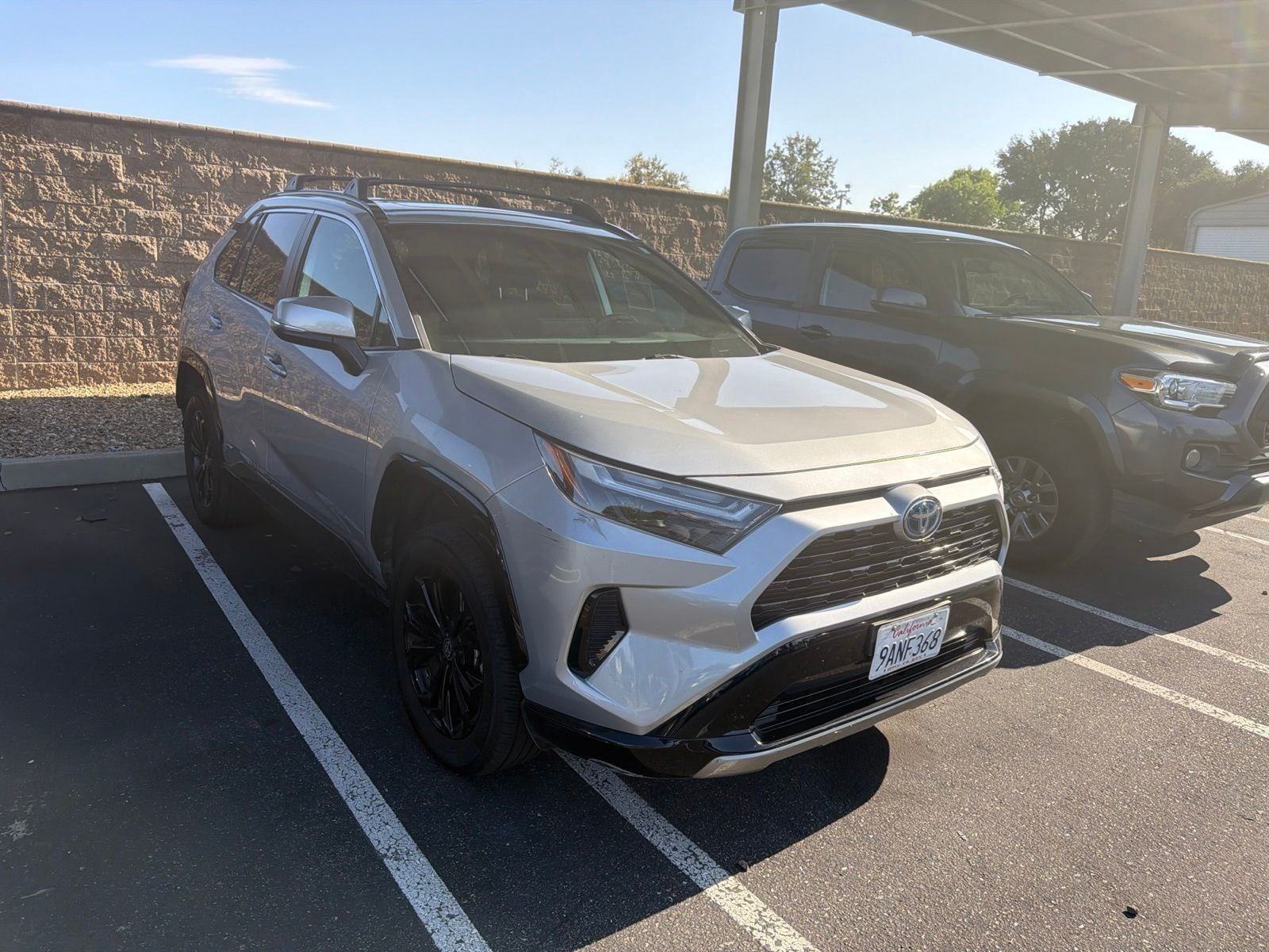 2022 Toyota RAV4 Hybrid SE