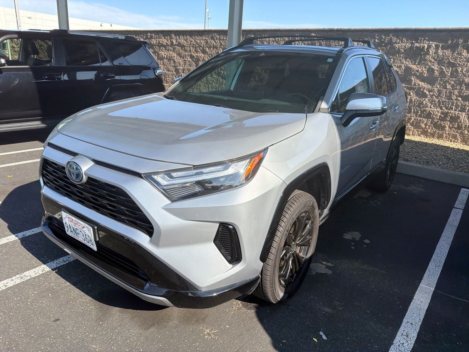 2022 Toyota RAV4 Hybrid SE