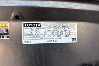 2024 Toyota RAV4 XLE