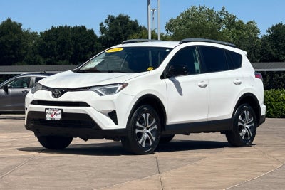 2018 Toyota RAV4 LE