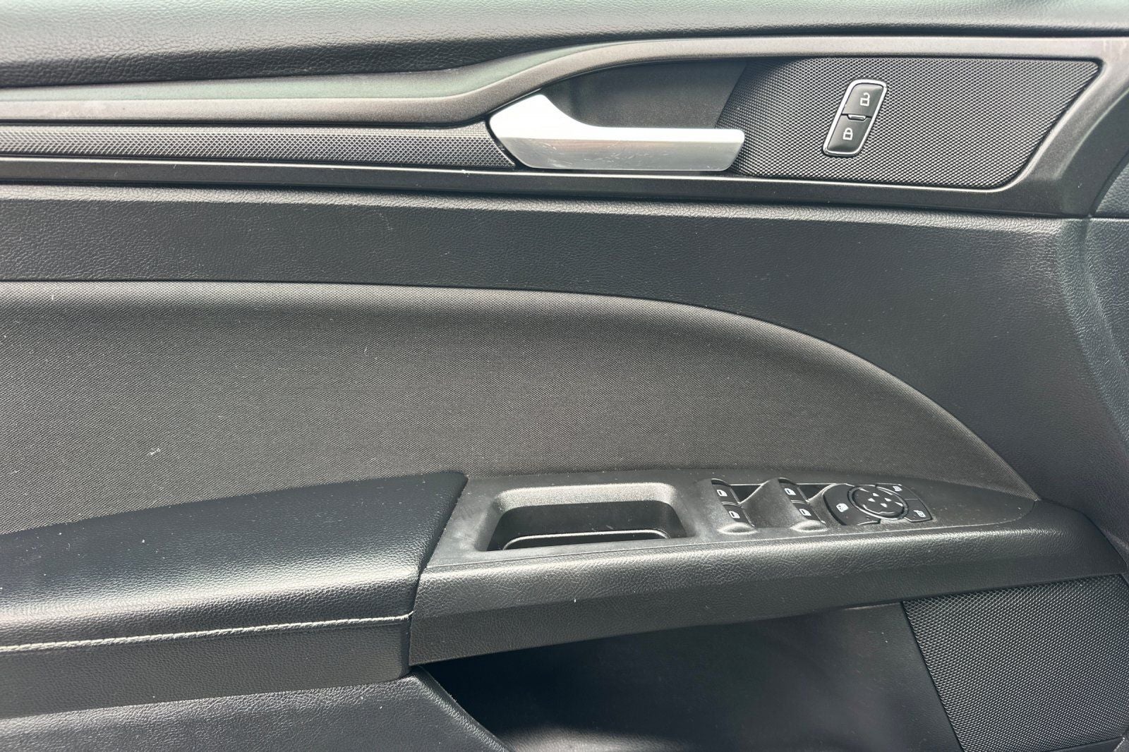 2018 Ford Fusion S