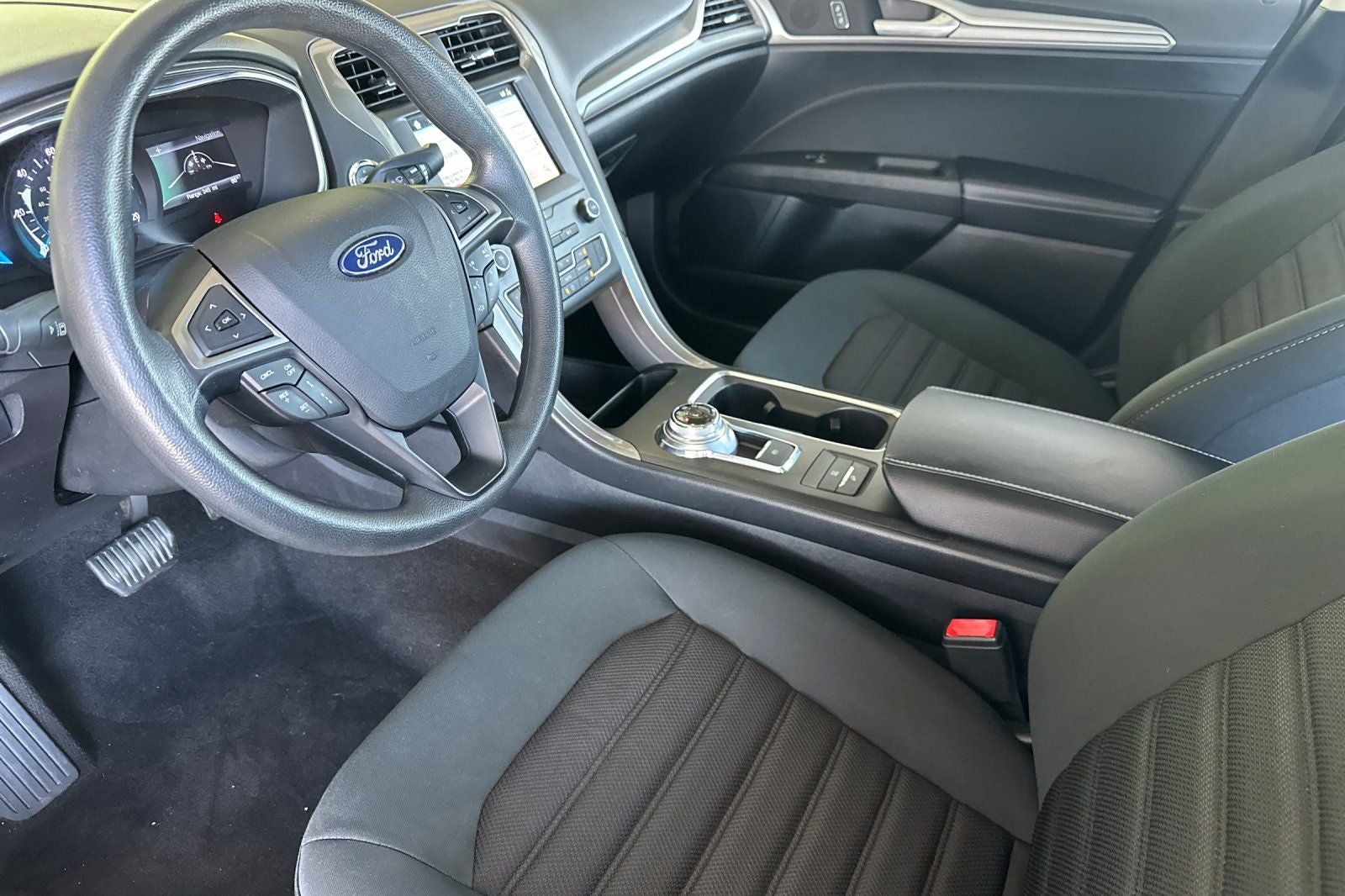 2019 Ford Fusion Hybrid SE