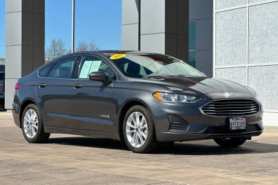 2019 Ford Fusion Hybrid SE
