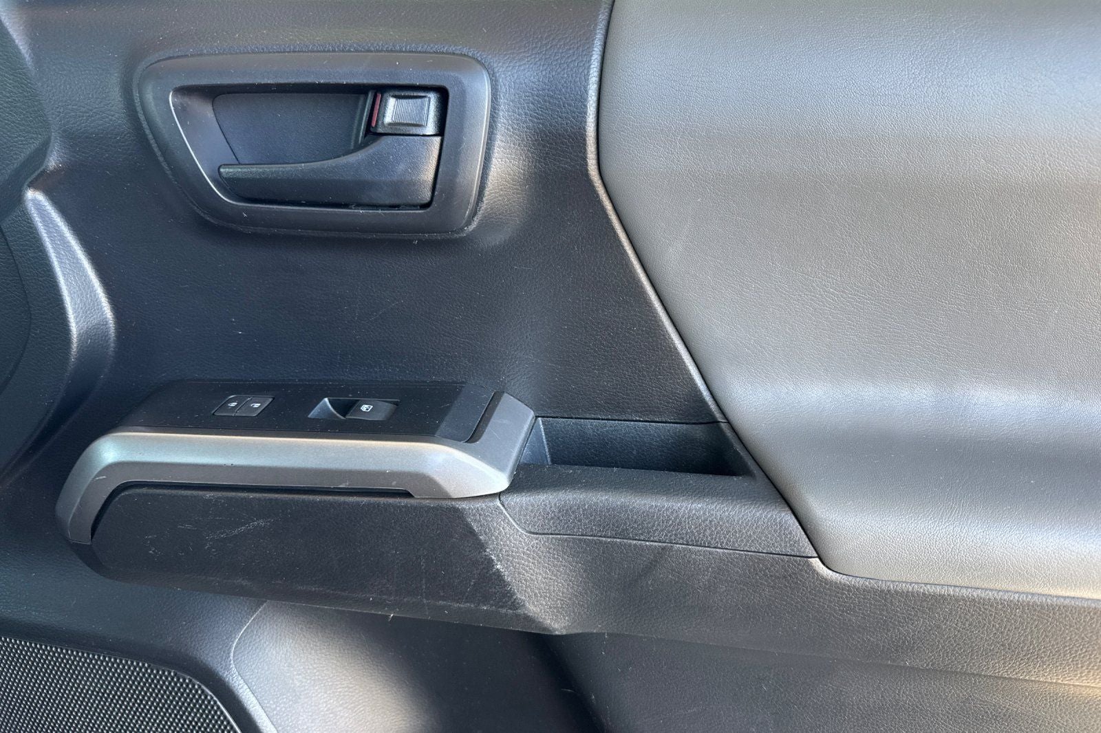 2019 Toyota Tacoma SR5 V6