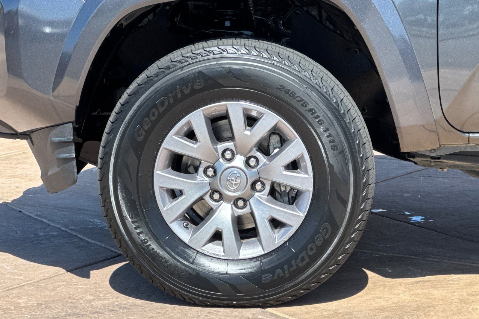 2019 Toyota Tacoma SR5 V6