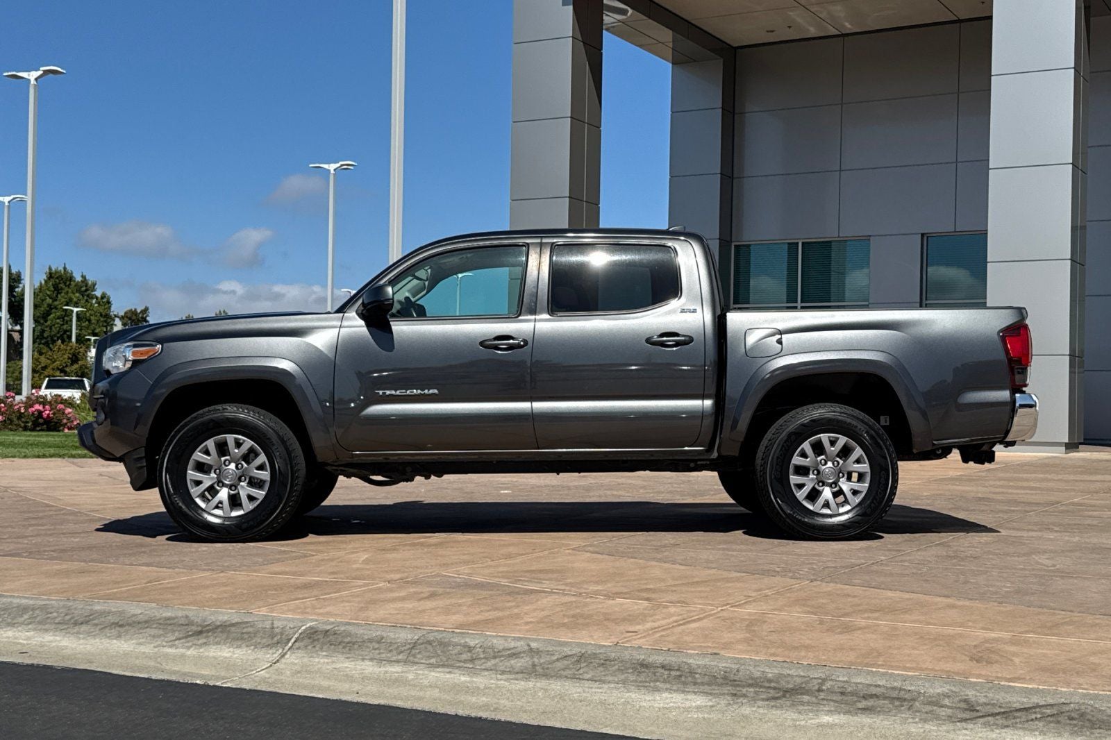 2019 Toyota Tacoma SR5 V6