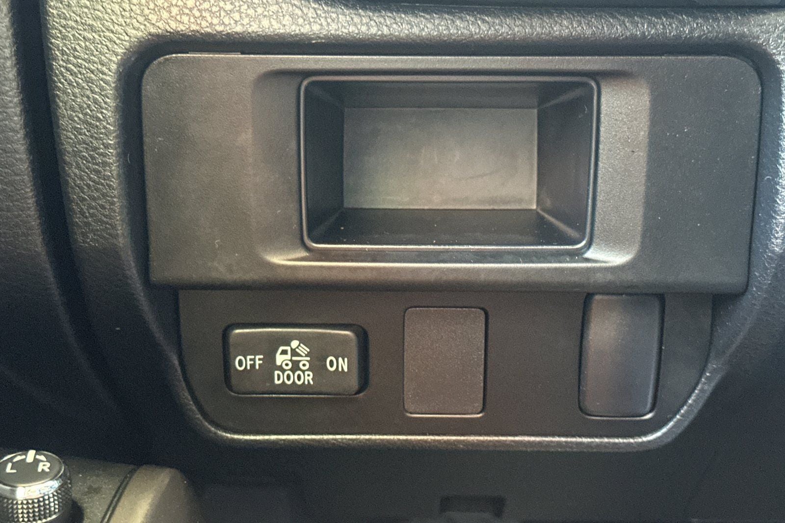 2017 Toyota Tacoma SR5 V6