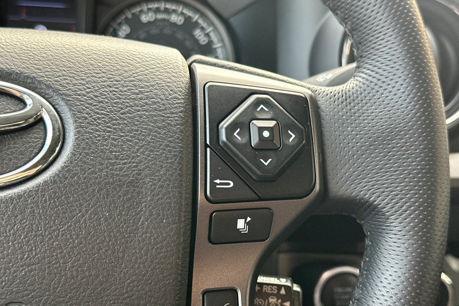 2021 Toyota Tacoma TRD Sport V6