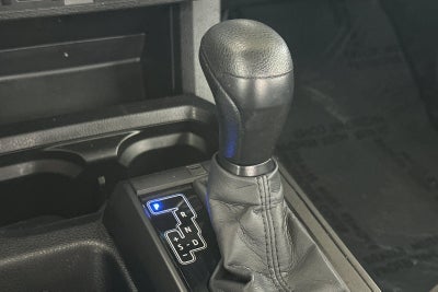 2022 Toyota Tacoma SR V6