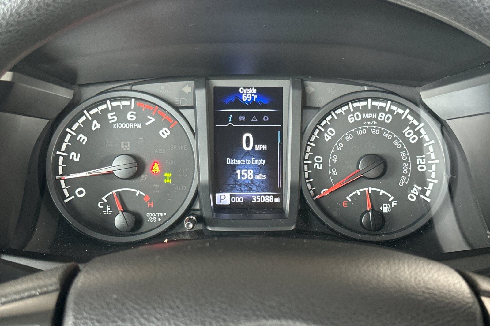 2022 Toyota Tacoma SR V6