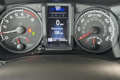 2022 Toyota Tacoma SR V6