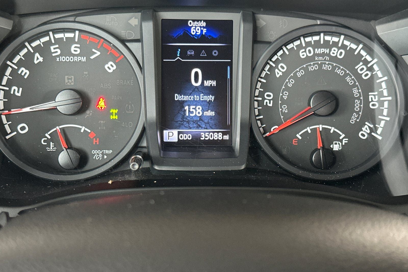 2022 Toyota Tacoma SR V6