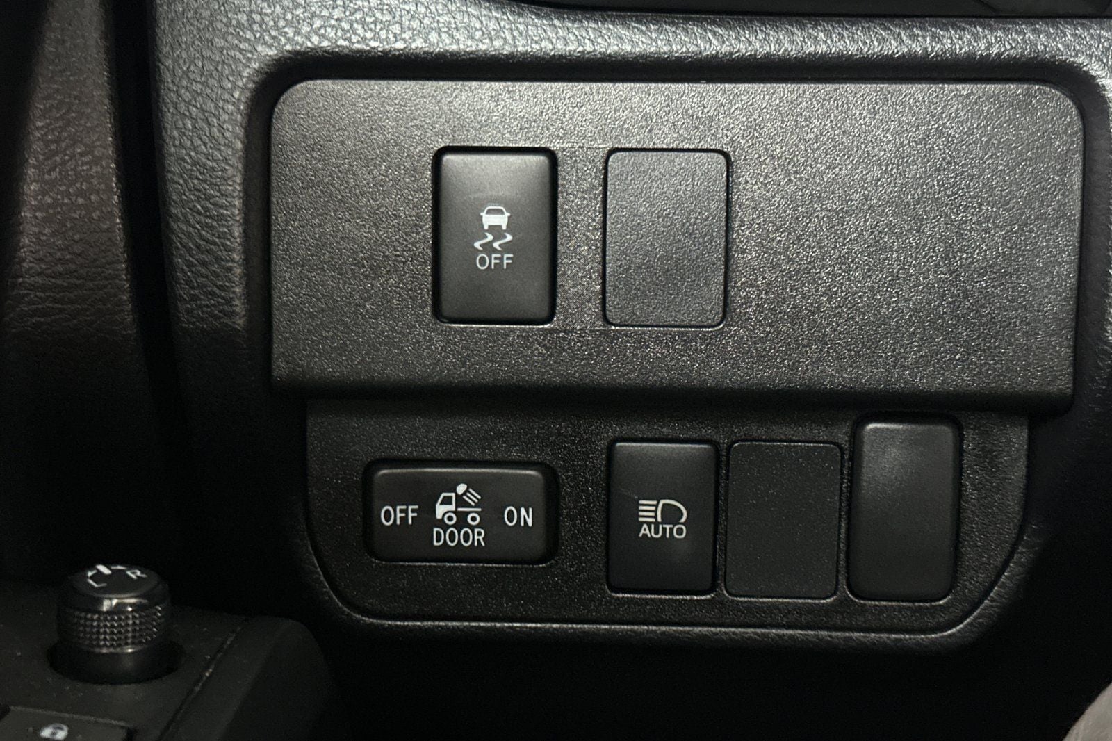 2022 Toyota Tacoma SR V6