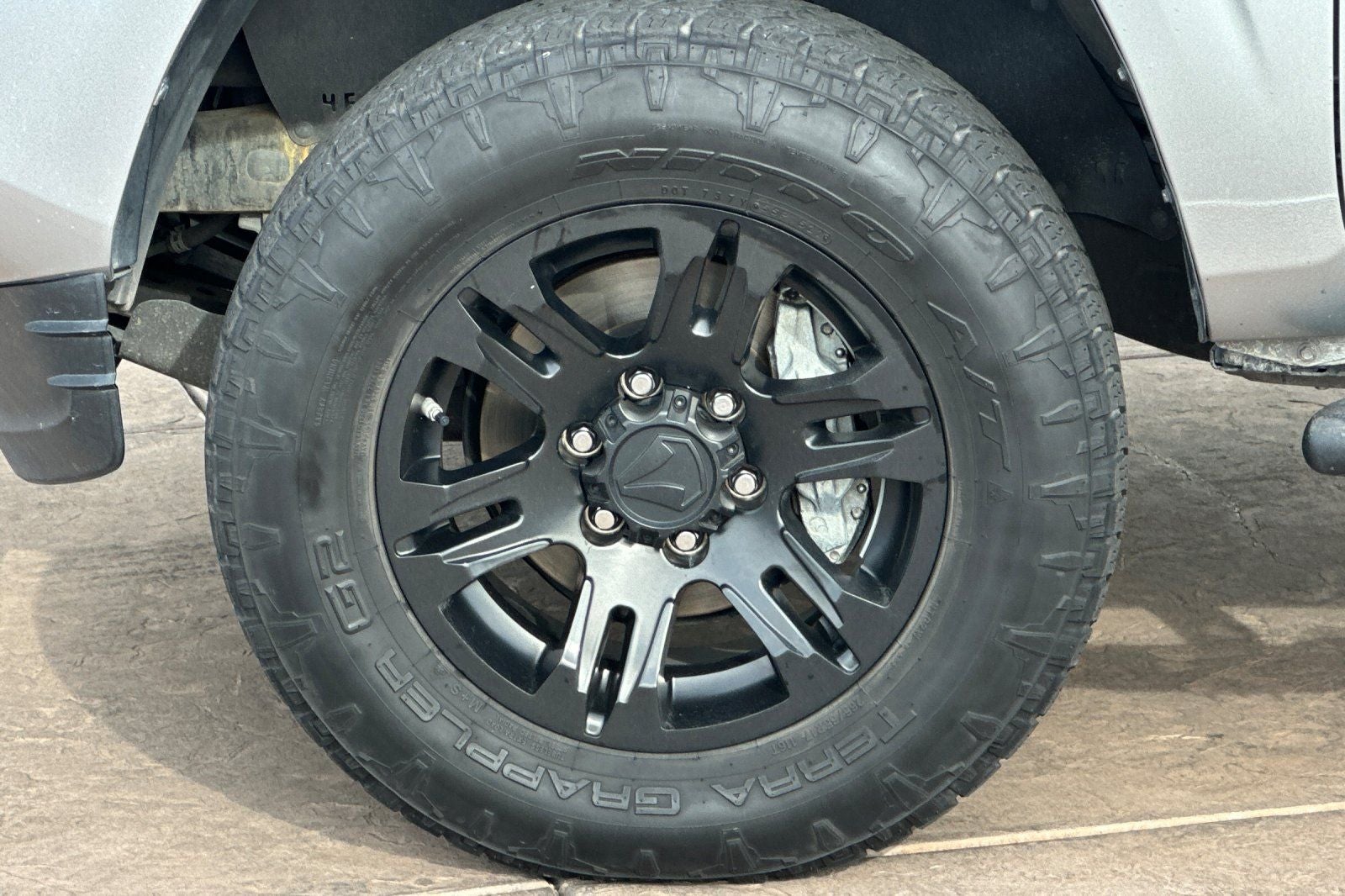 2022 Toyota Tacoma SR V6