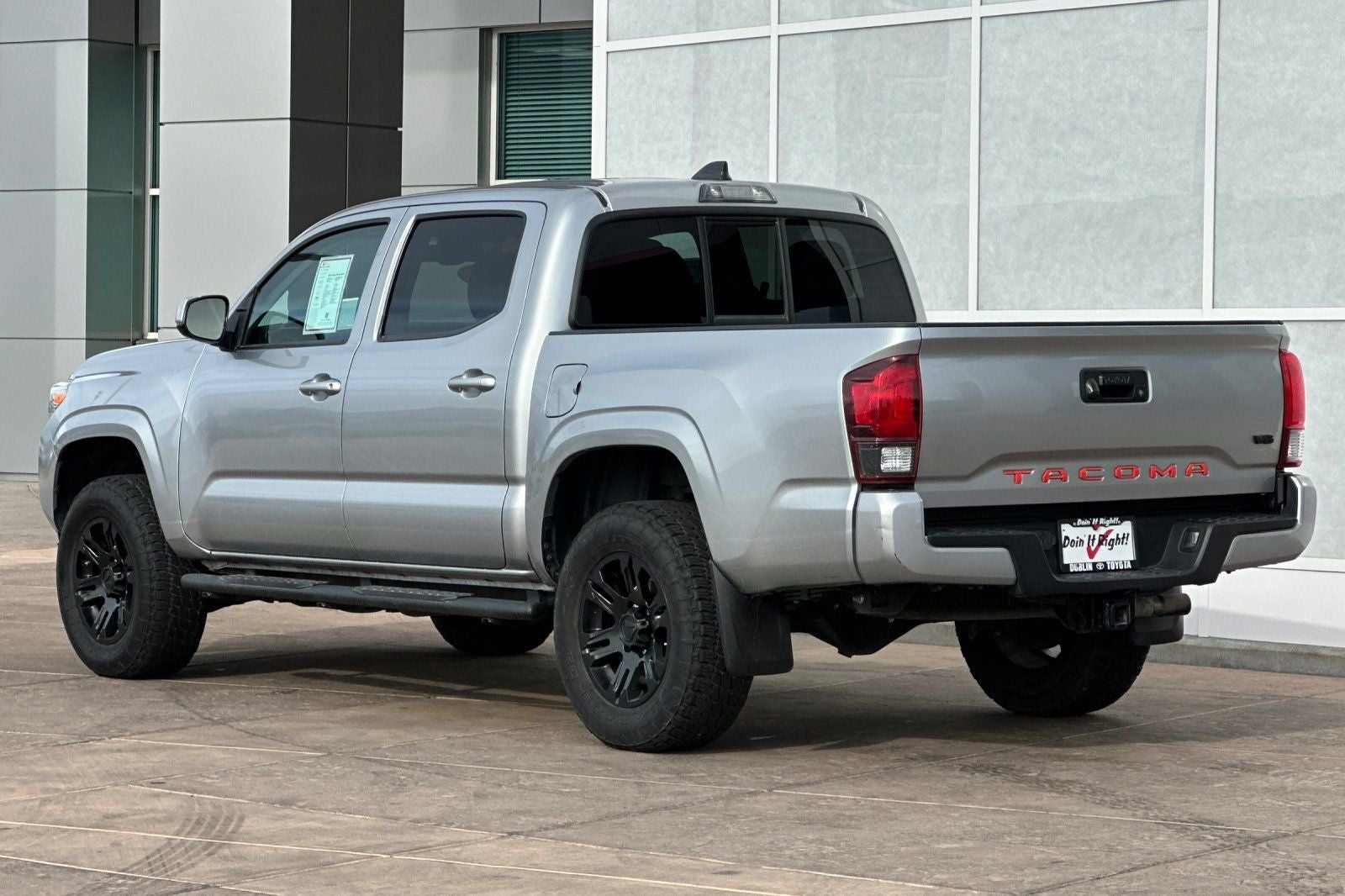 2022 Toyota Tacoma SR V6