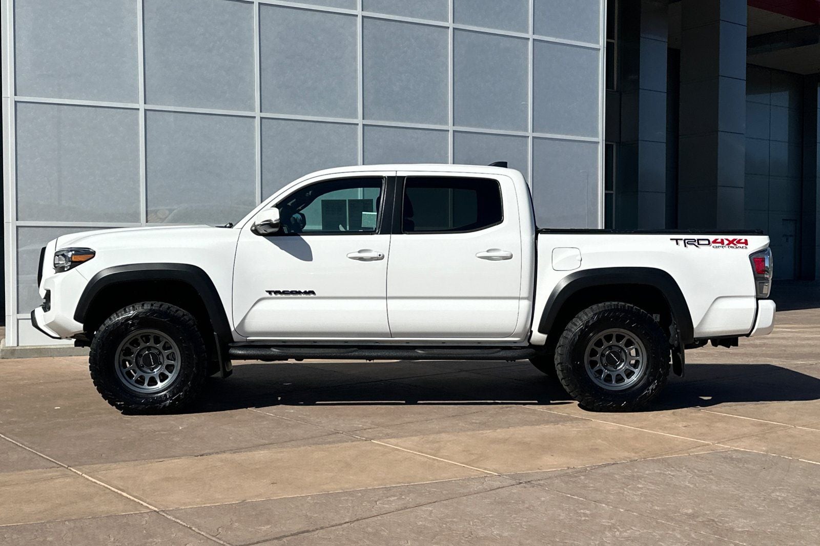 2023 Toyota Tacoma TRD Off-Road V6