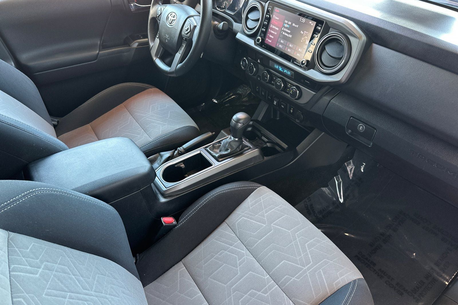 2022 Toyota Tacoma TRD Off-Road V6