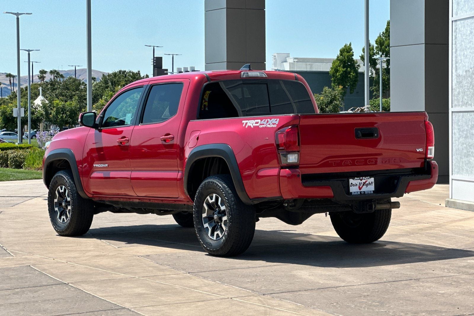2022 Toyota Tacoma TRD Off-Road V6