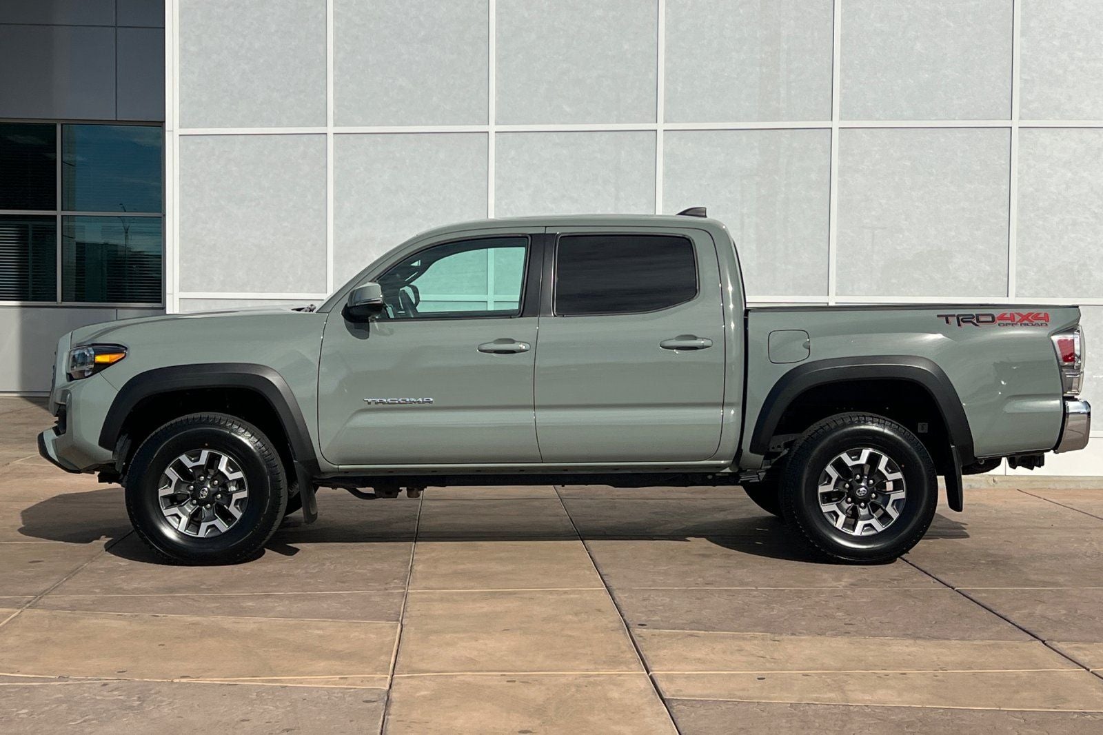 2023 Toyota Tacoma TRD Off-Road V6