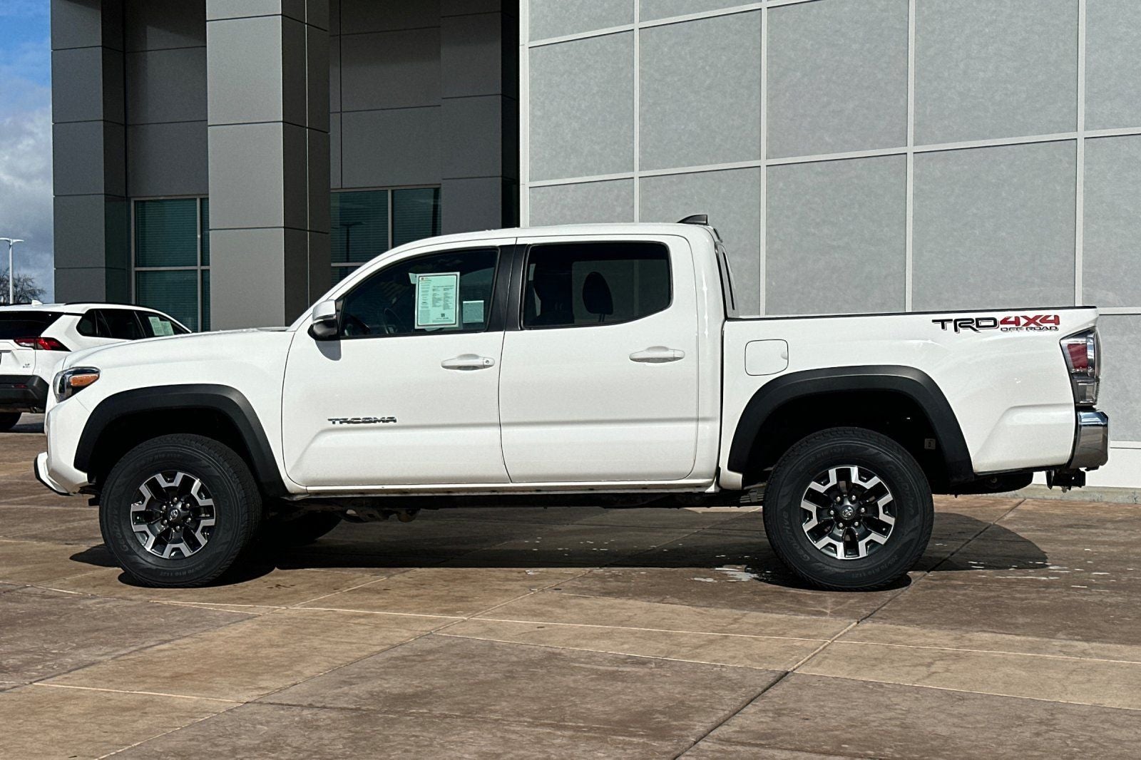 2023 Toyota Tacoma TRD Off-Road V6