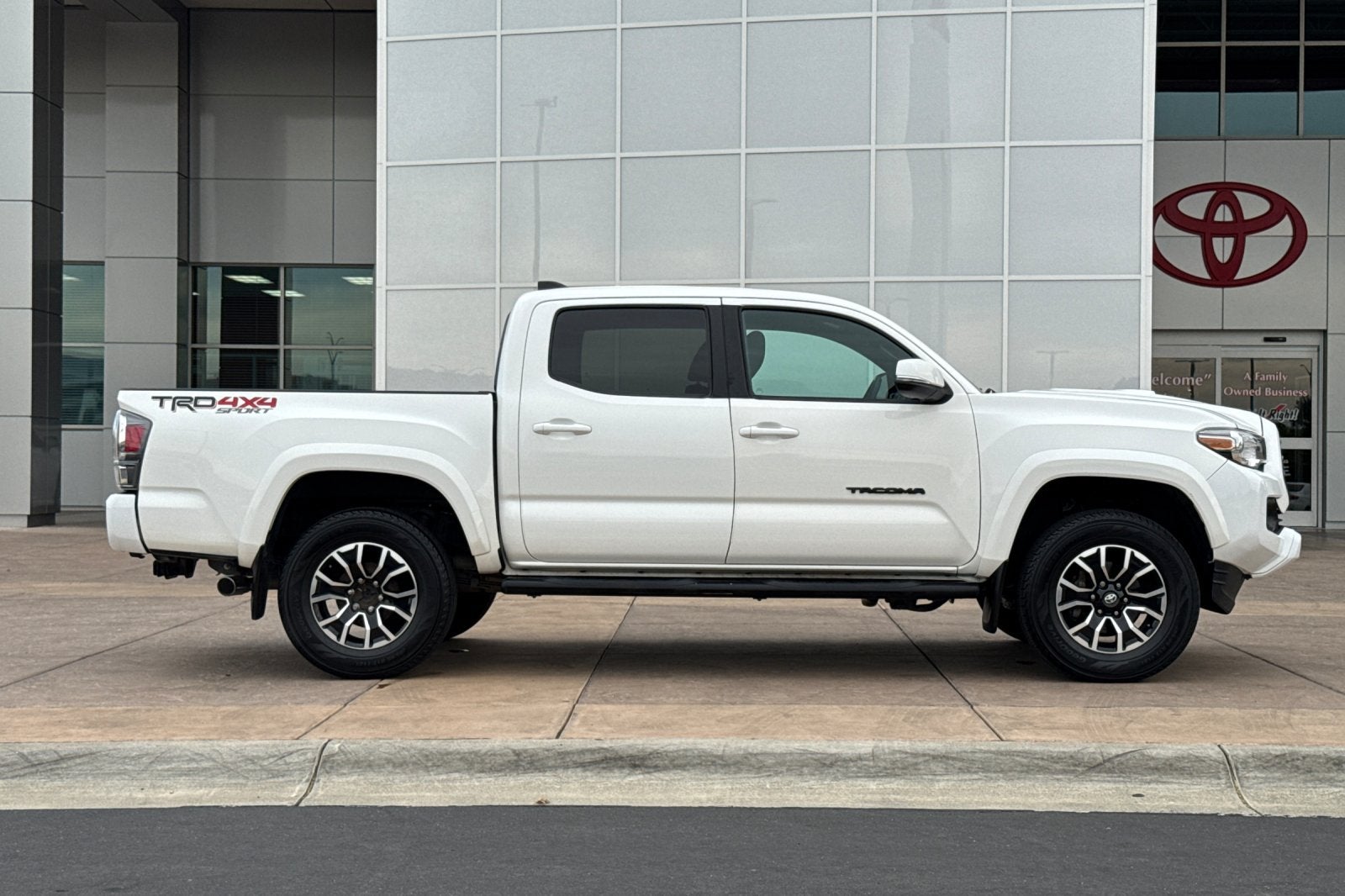2021 Toyota Tacoma TRD Sport V6