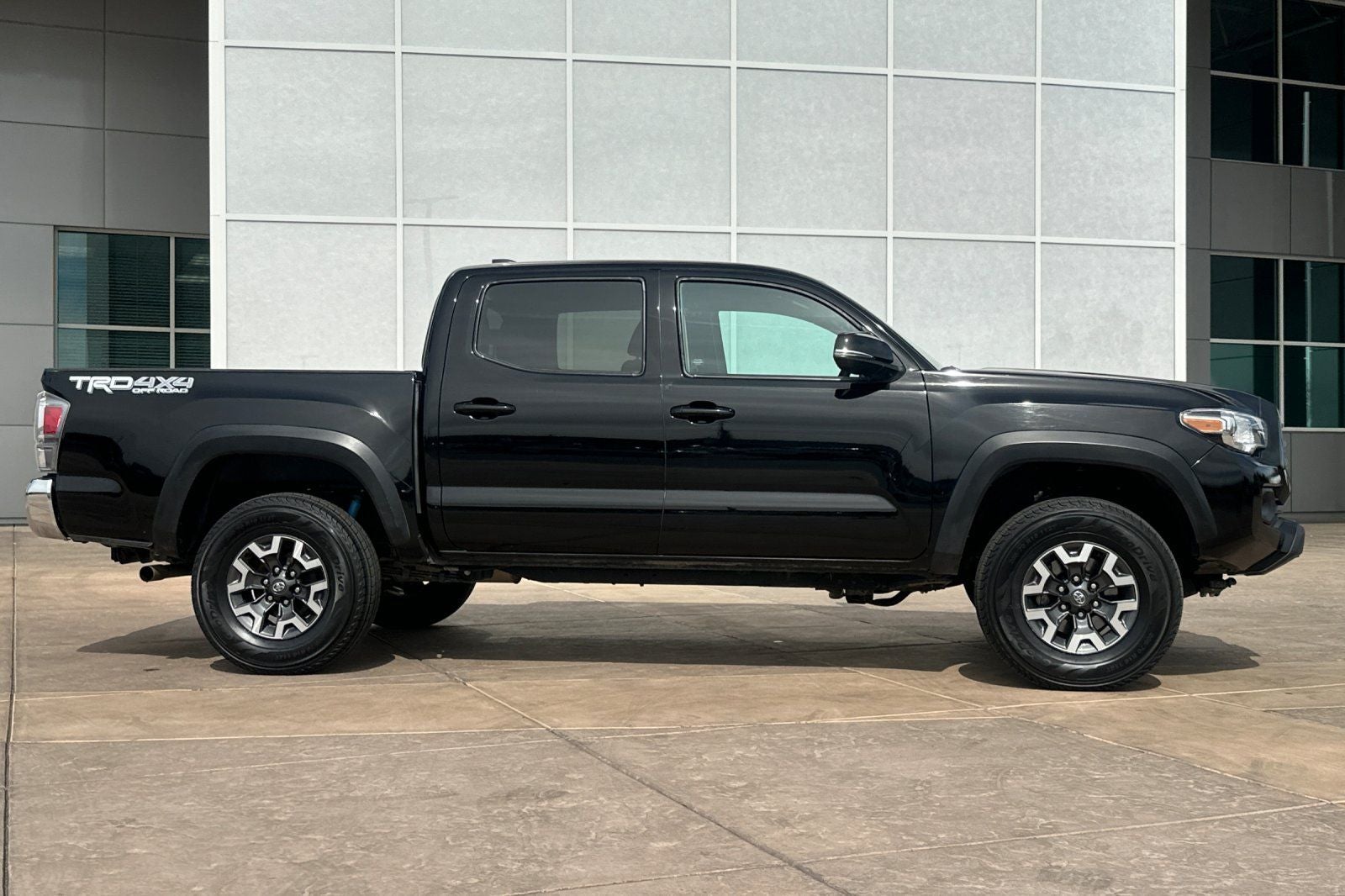 2023 Toyota Tacoma TRD Off-Road V6