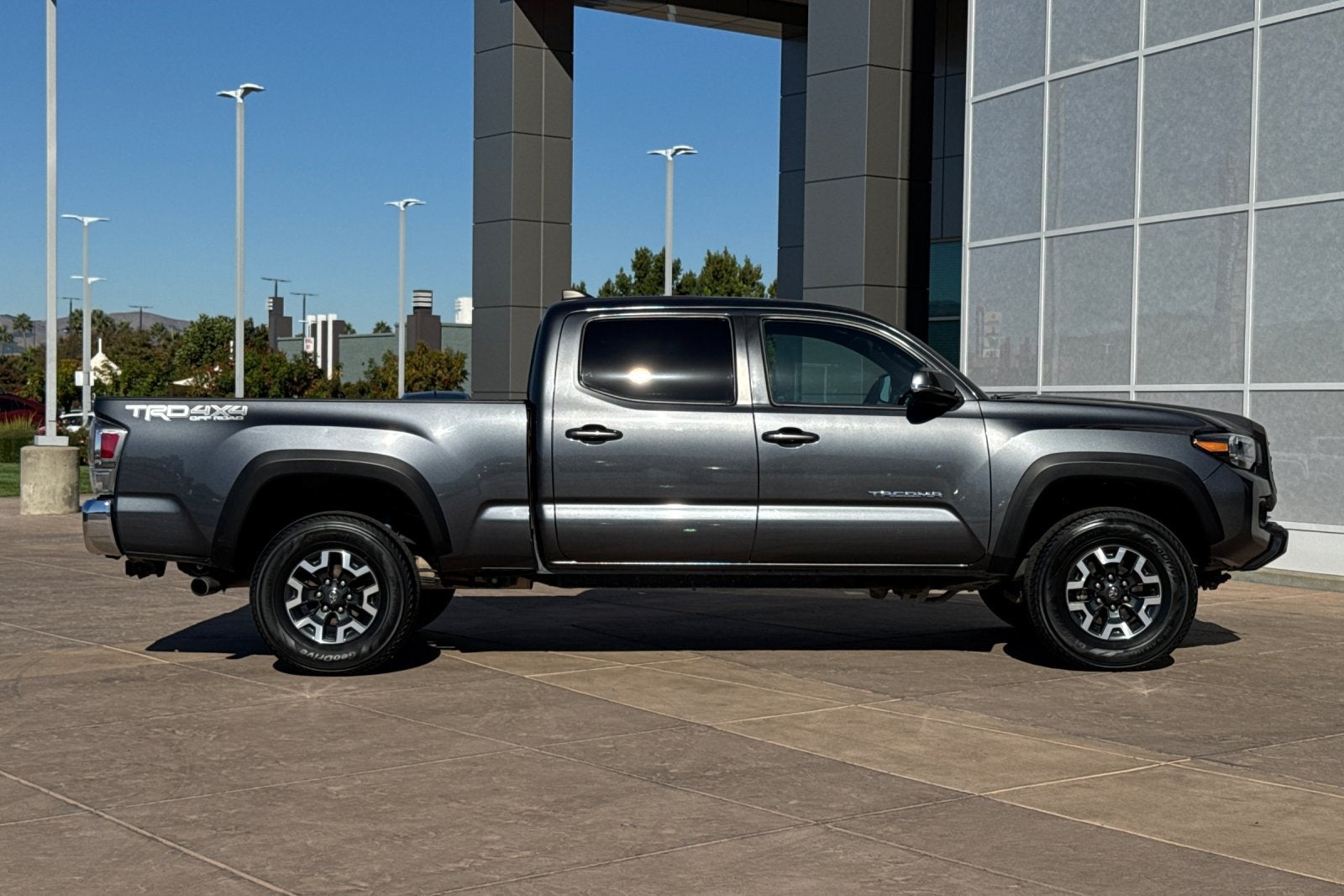 2023 Toyota Tacoma TRD Off-Road V6
