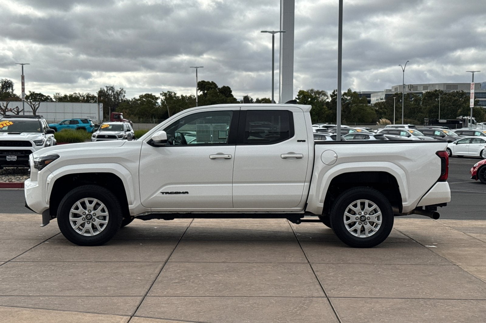 2024 Toyota Tacoma SR5