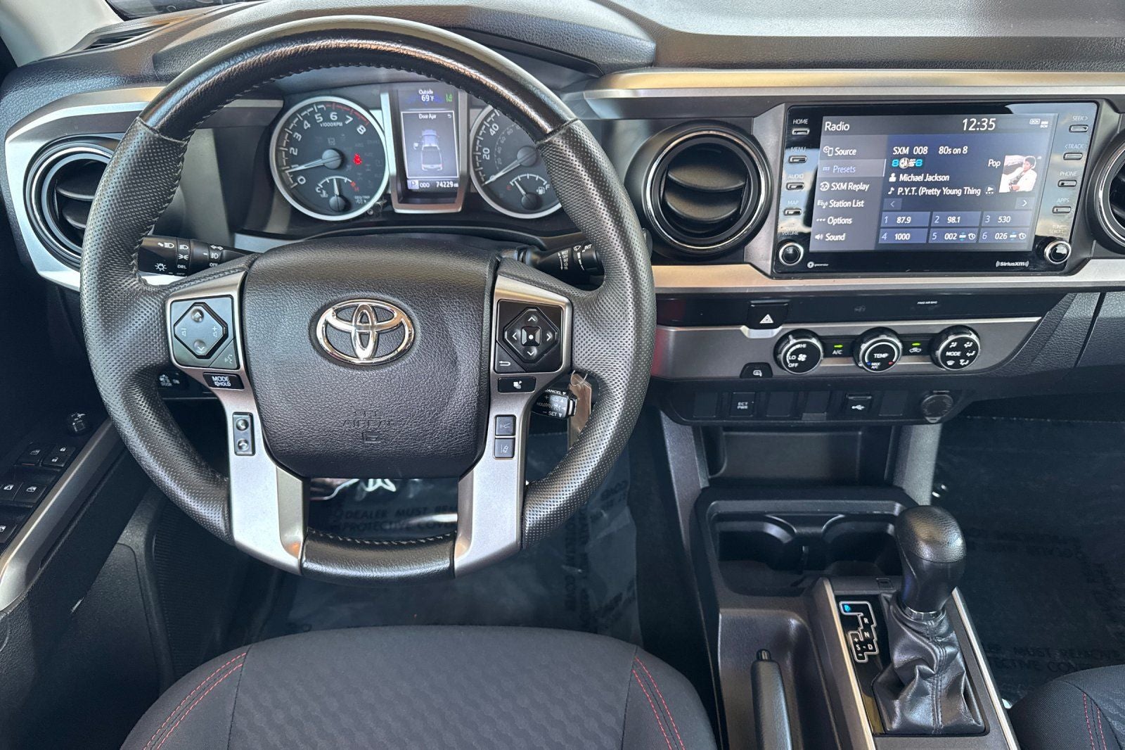 2022 Toyota Tacoma SR5