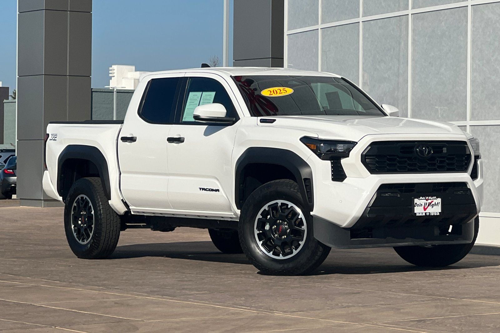 2025 Toyota Tacoma Hybrid TRD Off Road