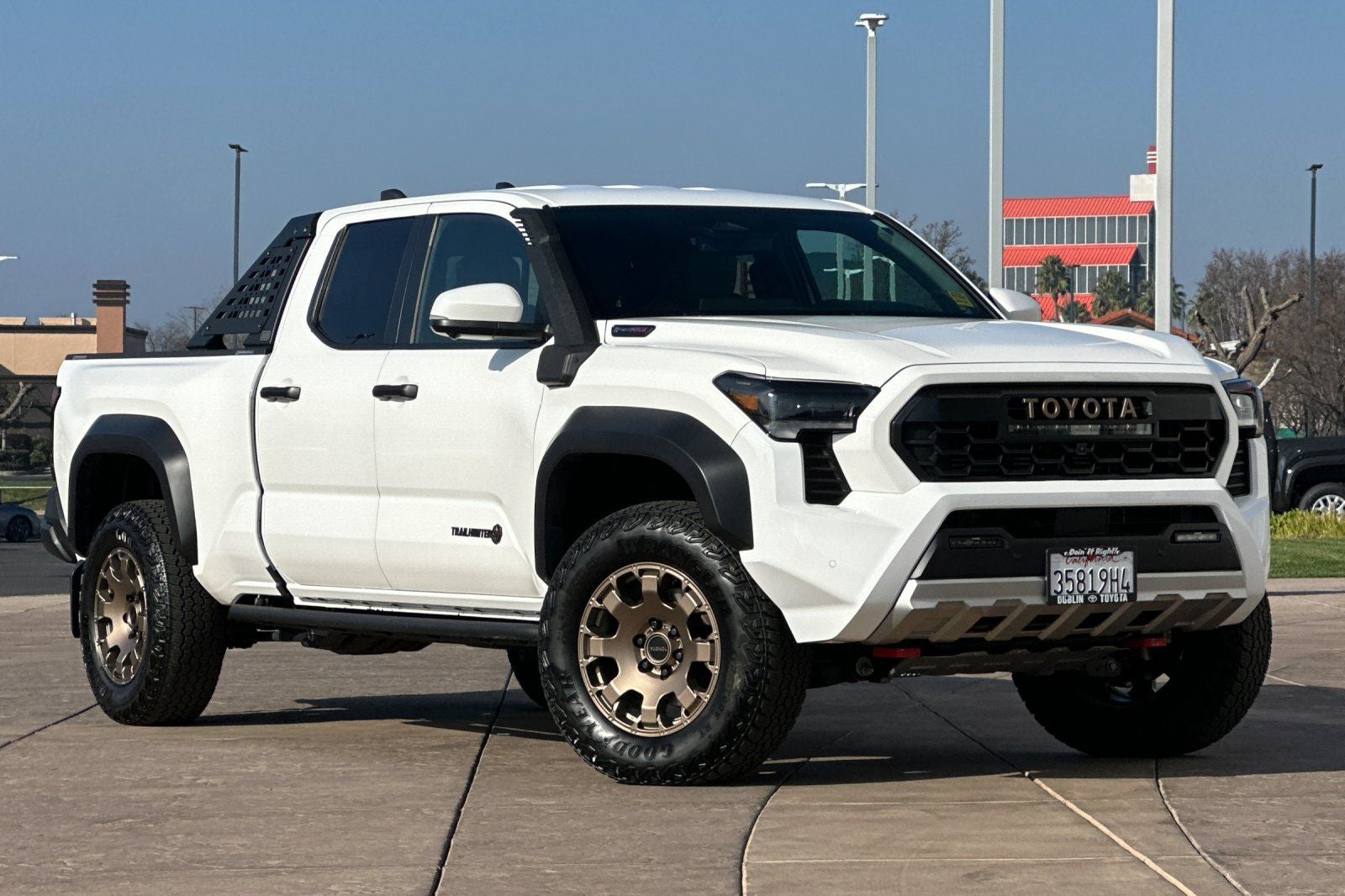 2025 Toyota Tacoma Hybrid Trailhunter
