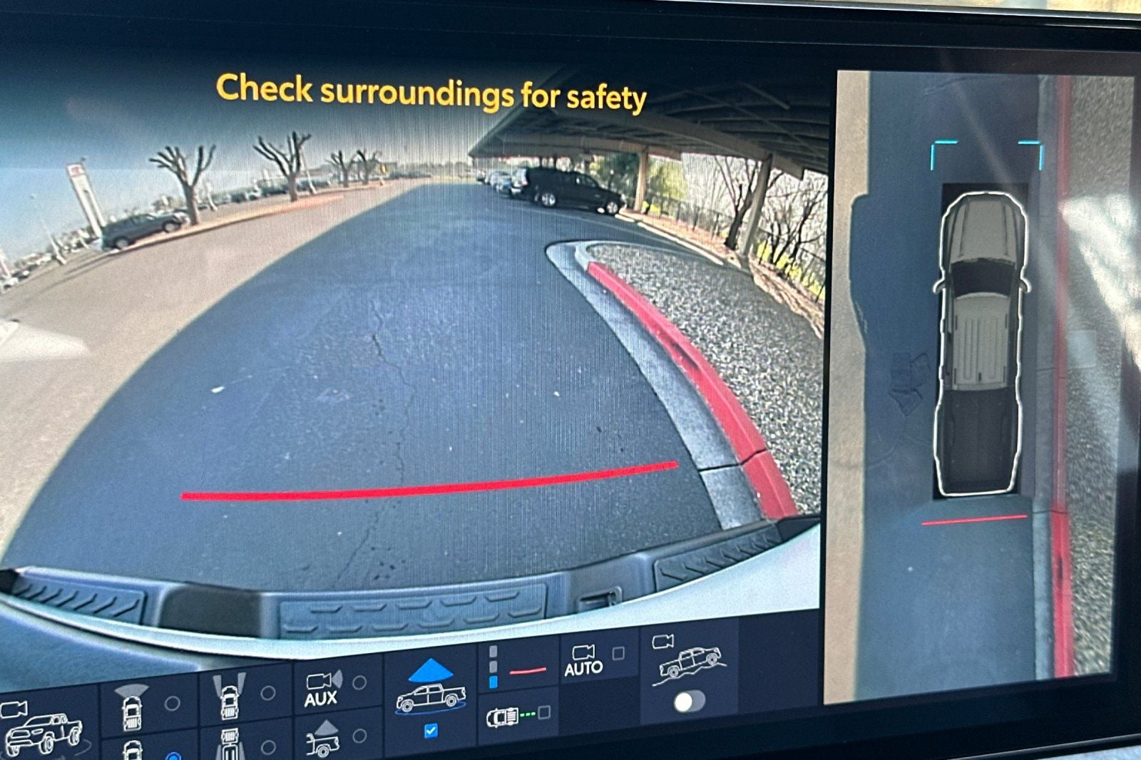 2025 Toyota Tacoma Hybrid Trailhunter