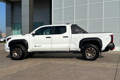 2025 Toyota Tacoma Hybrid Trailhunter