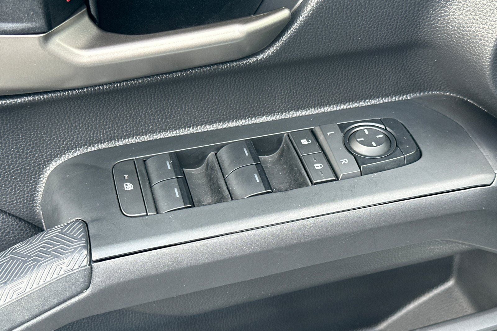 2024 Toyota Tacoma Hybrid TRD Off Road