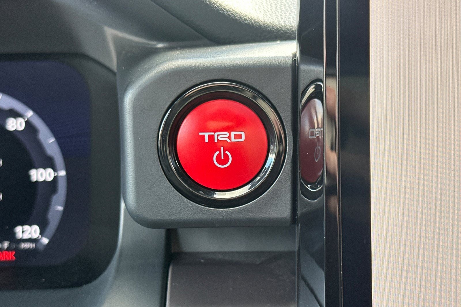 2024 Toyota Tacoma Hybrid TRD Off Road