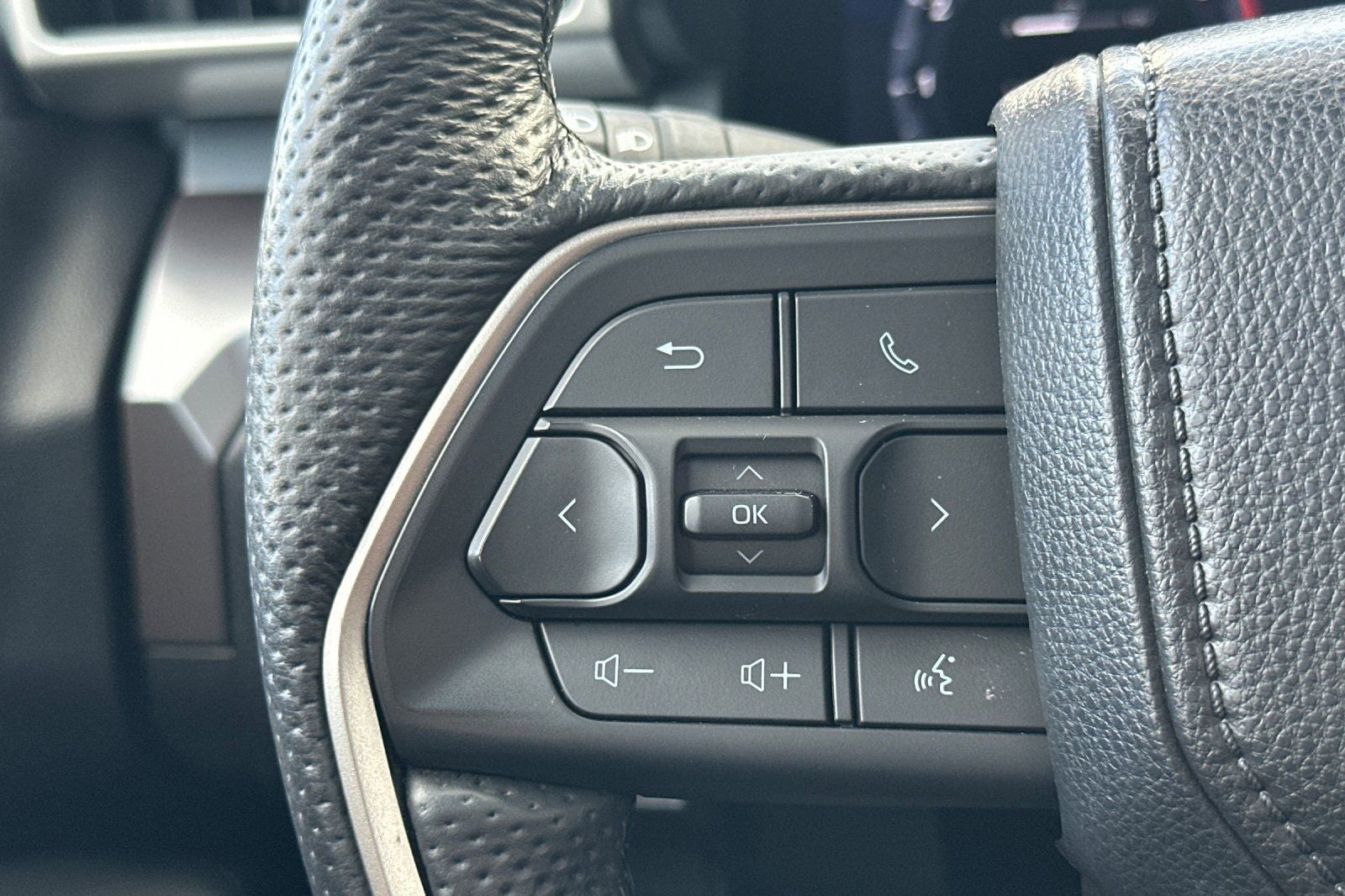 2024 Toyota Tacoma Hybrid TRD Off Road