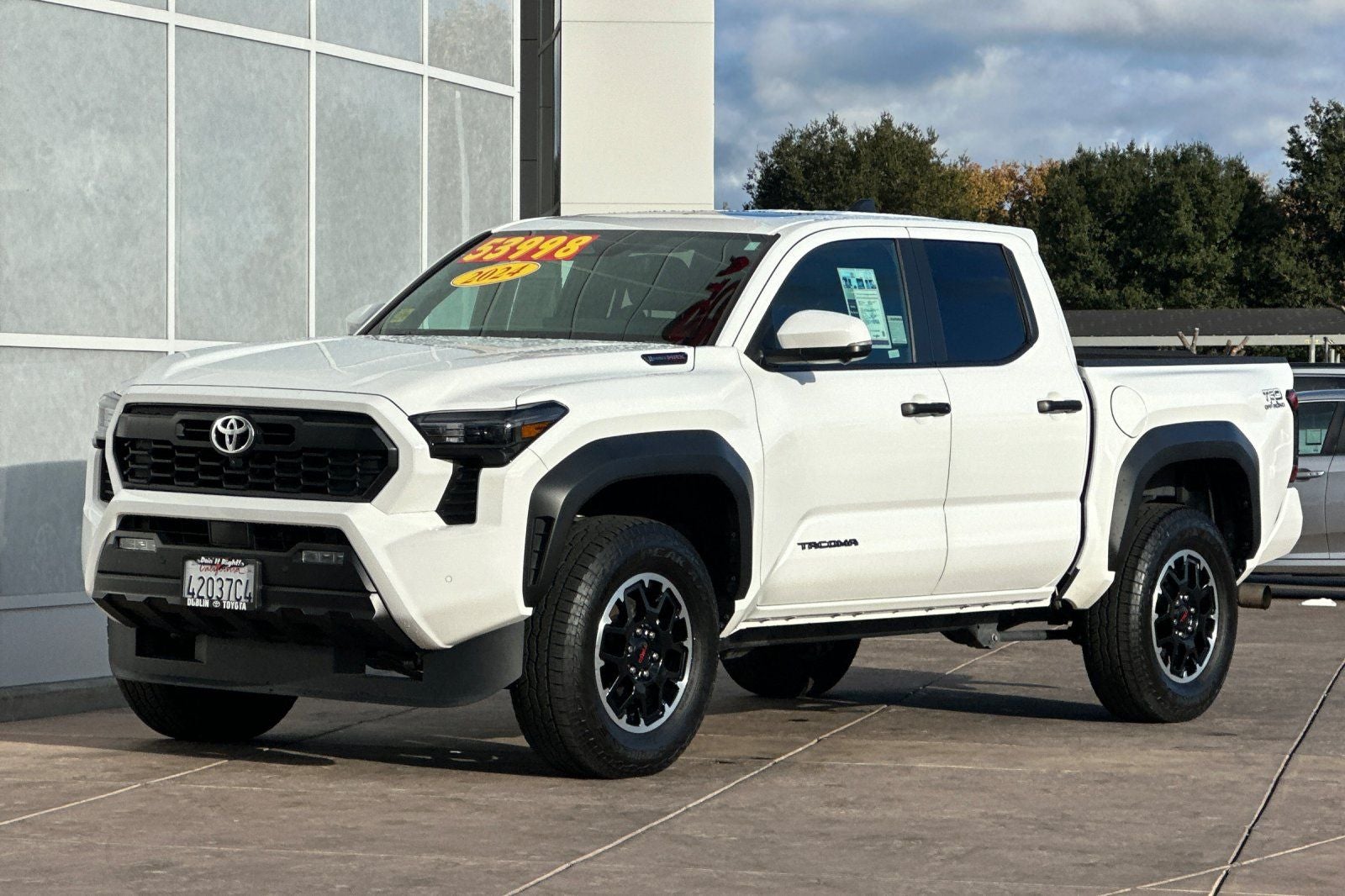 2024 Toyota Tacoma Hybrid TRD Off Road