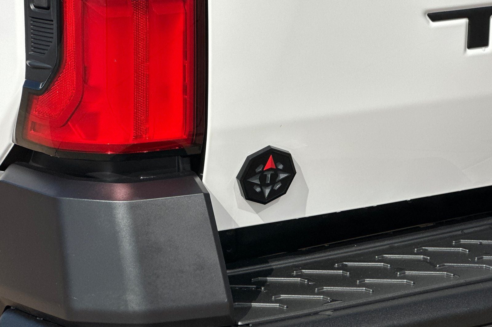 2026 Toyota Tacoma Hybrid Trailhunter