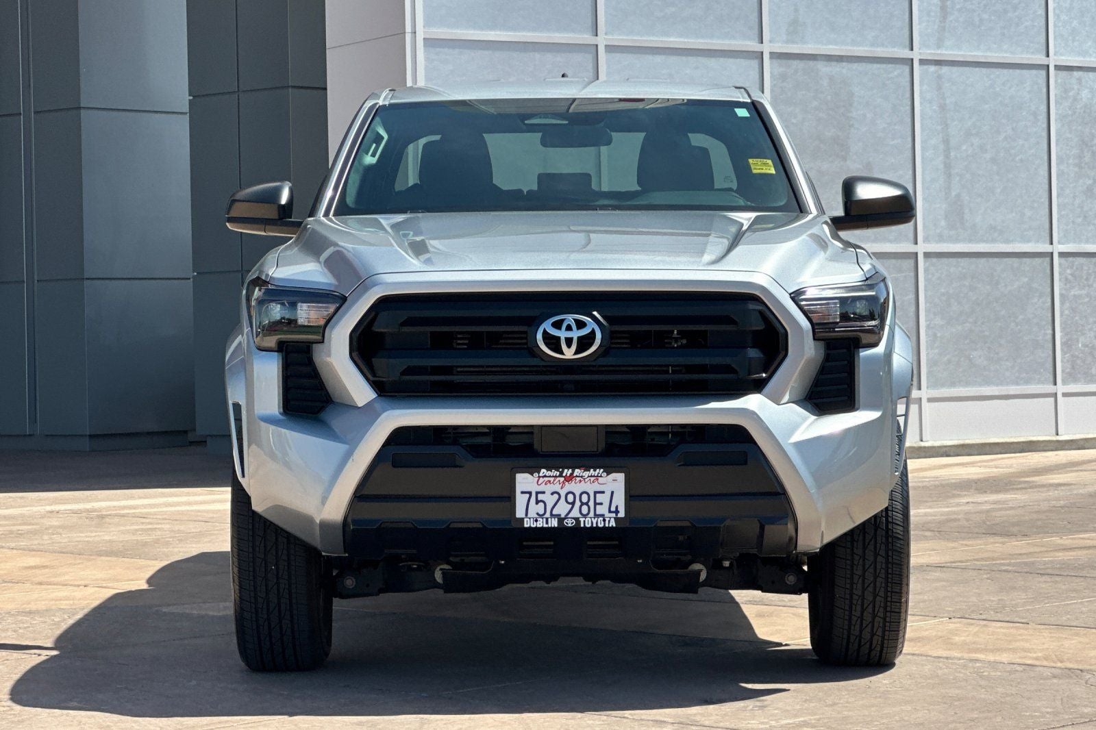 2025 Toyota Tacoma SR