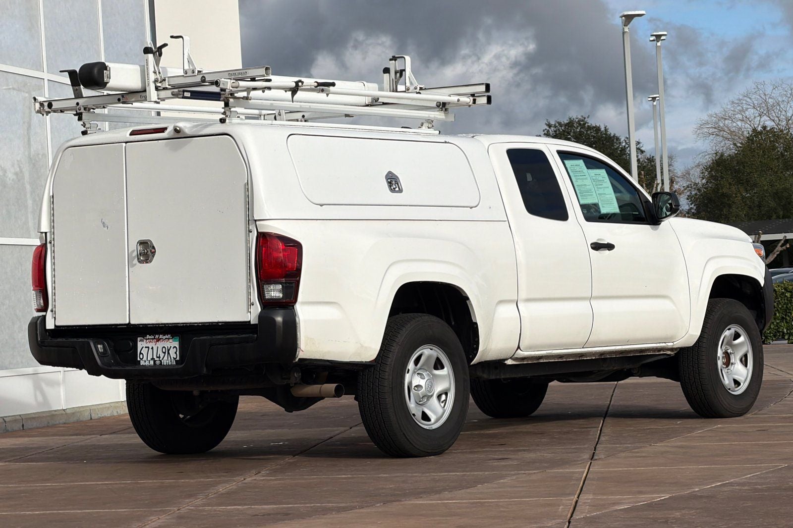 2022 Toyota Tacoma SR
