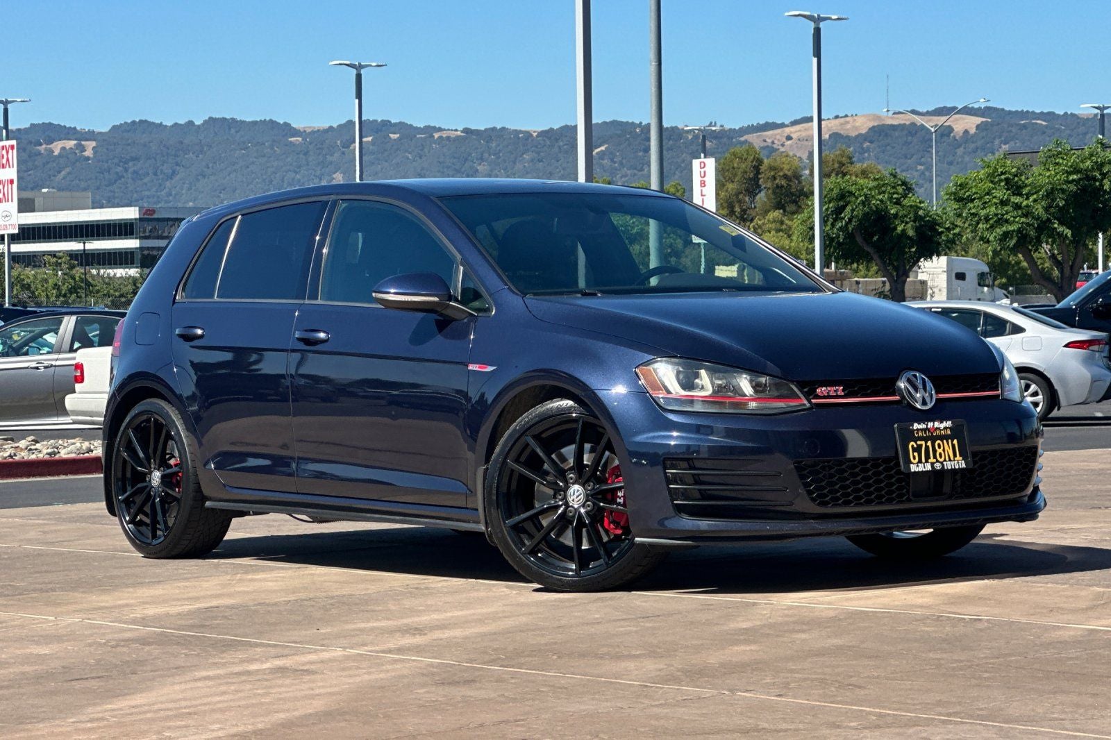 2017 Volkswagen Golf GTI SE