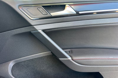 2017 Volkswagen Golf GTI SE