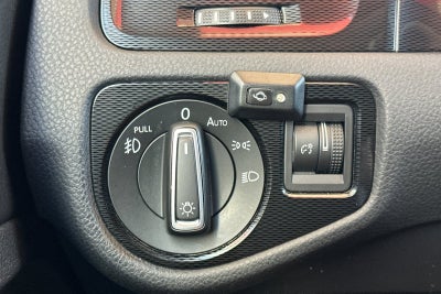 2017 Volkswagen Golf GTI SE