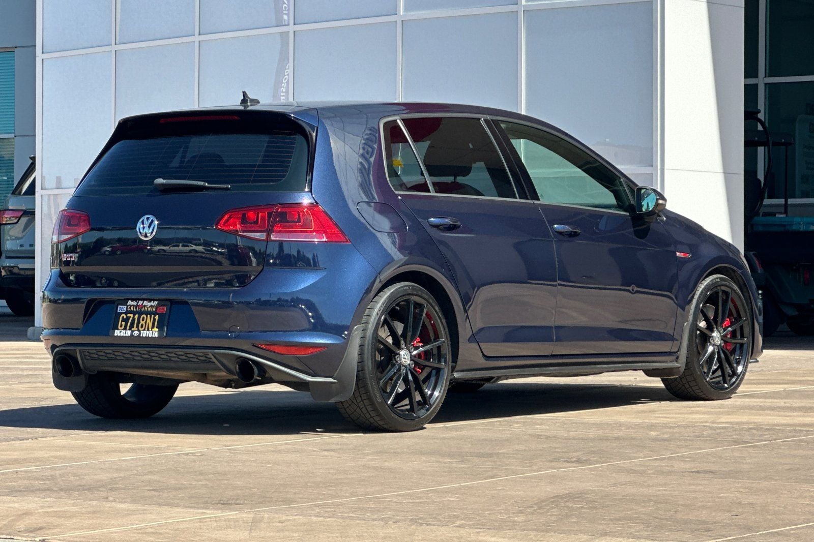 2017 Volkswagen Golf GTI SE