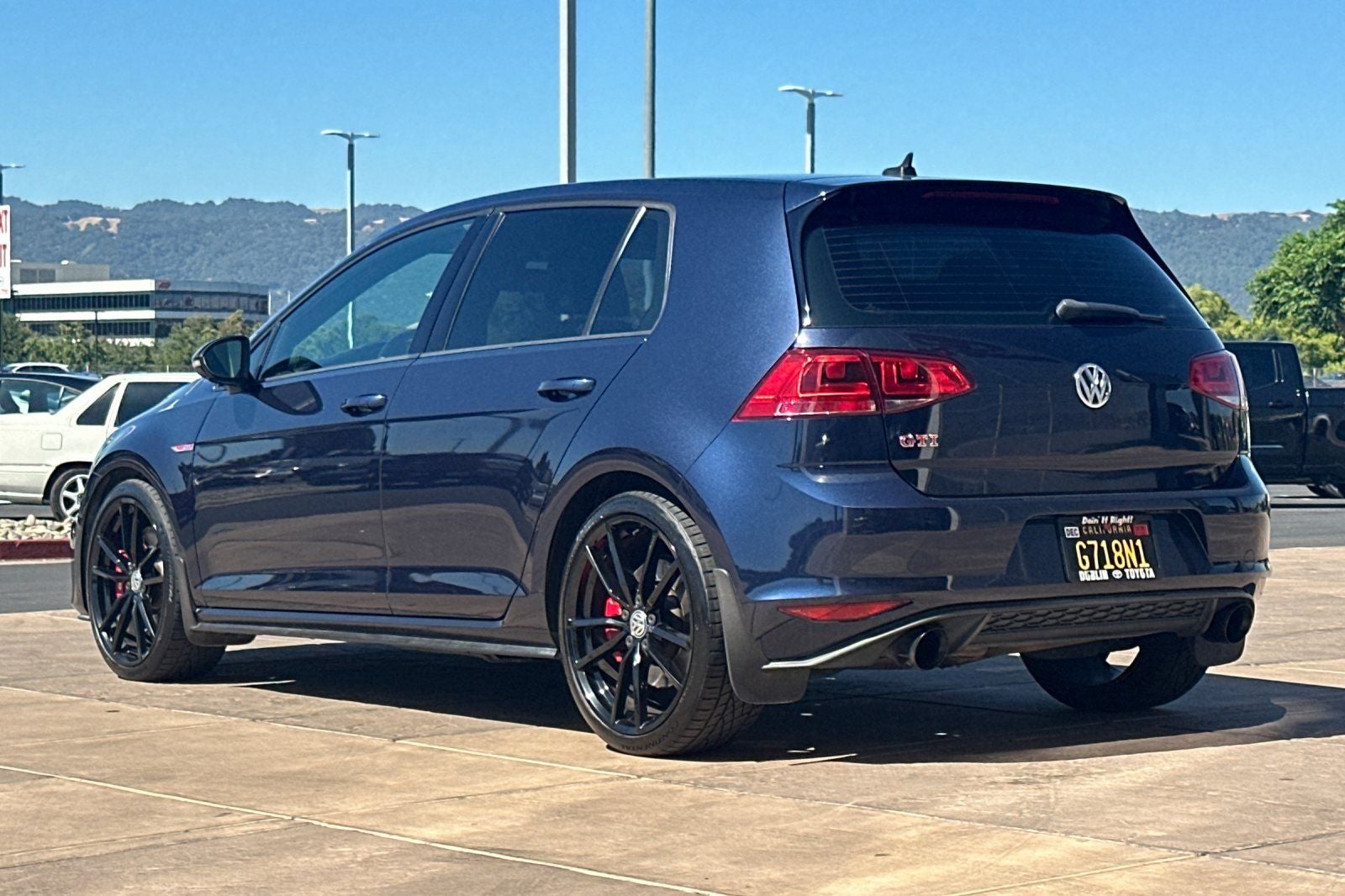 2017 Volkswagen Golf GTI SE