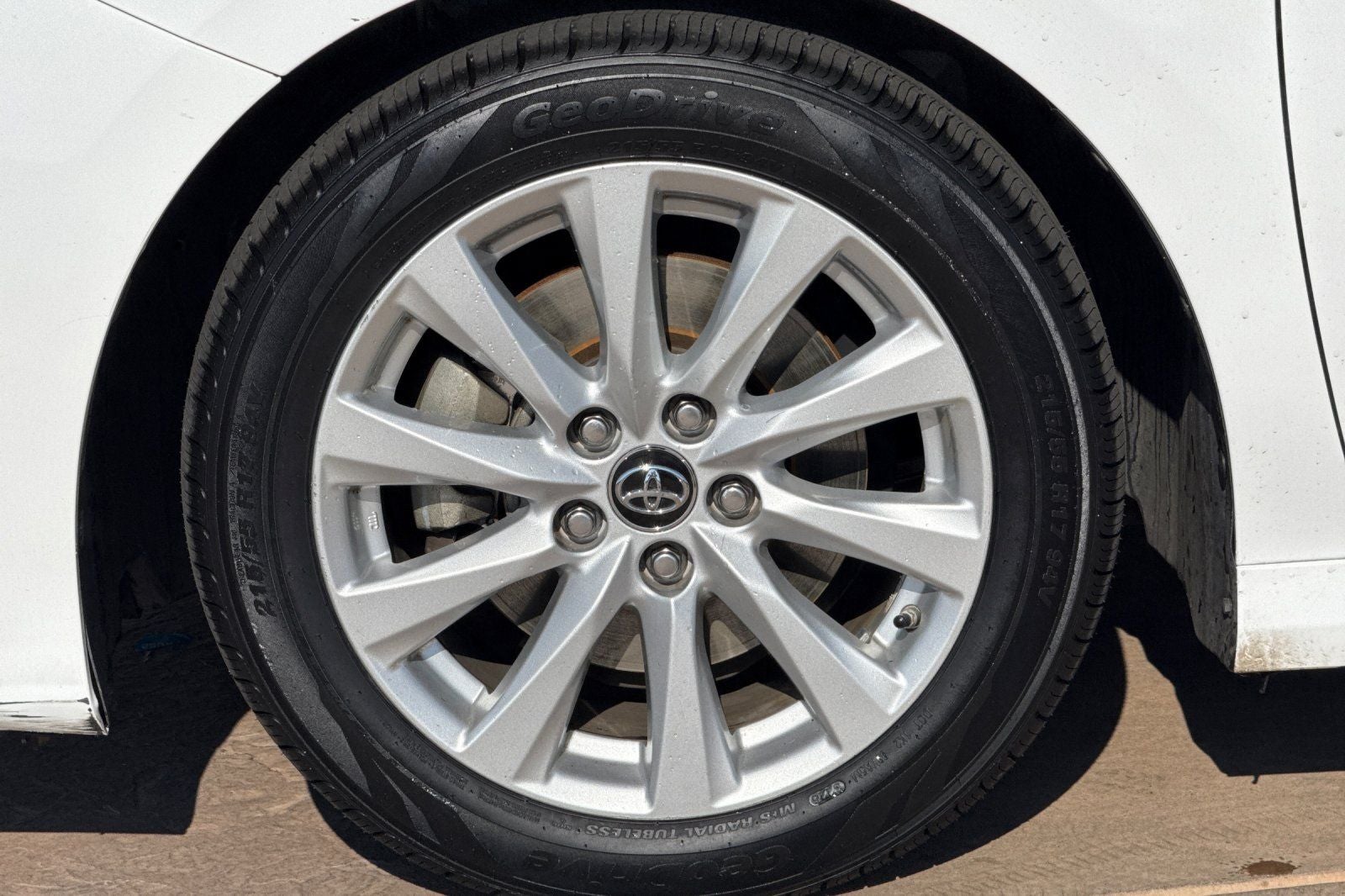 2019 Toyota Camry LE