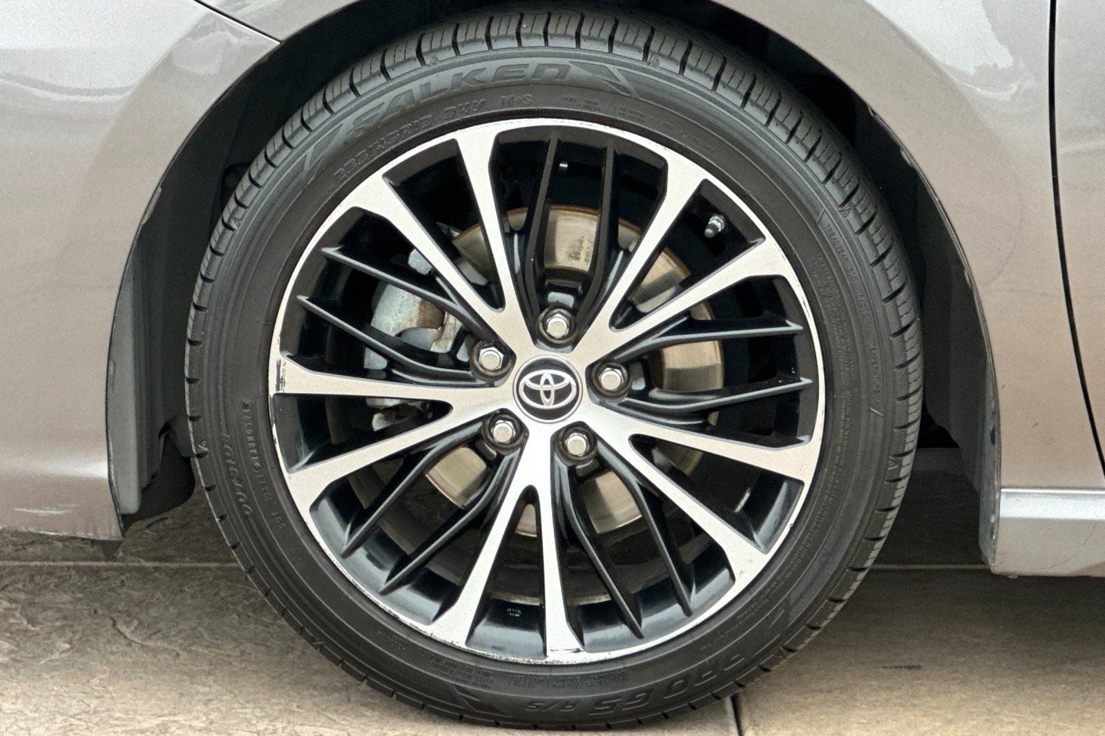 2018 Toyota Camry SE