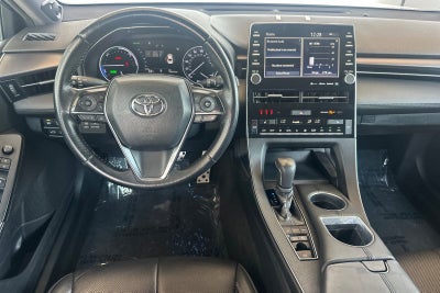 2019 Toyota Avalon Hybrid XSE