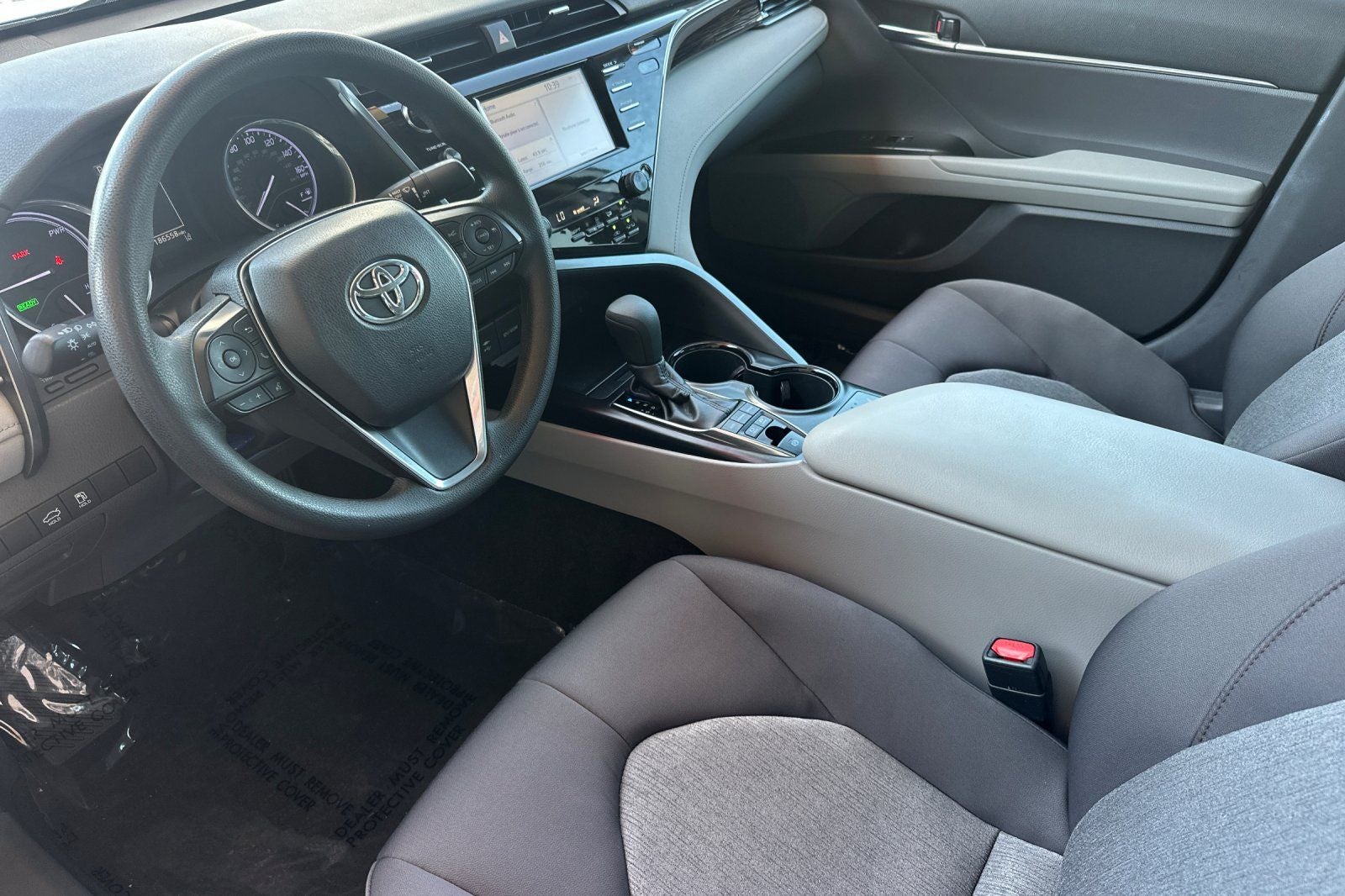2019 Toyota Camry Hybrid LE