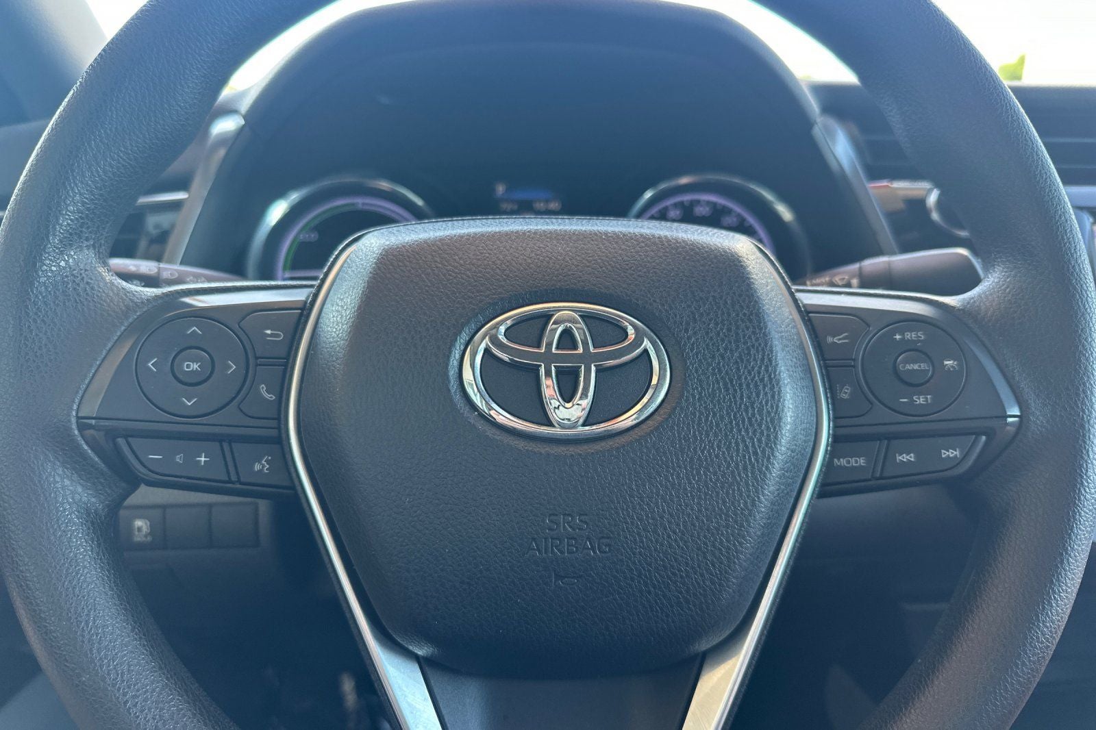 2019 Toyota Camry Hybrid LE